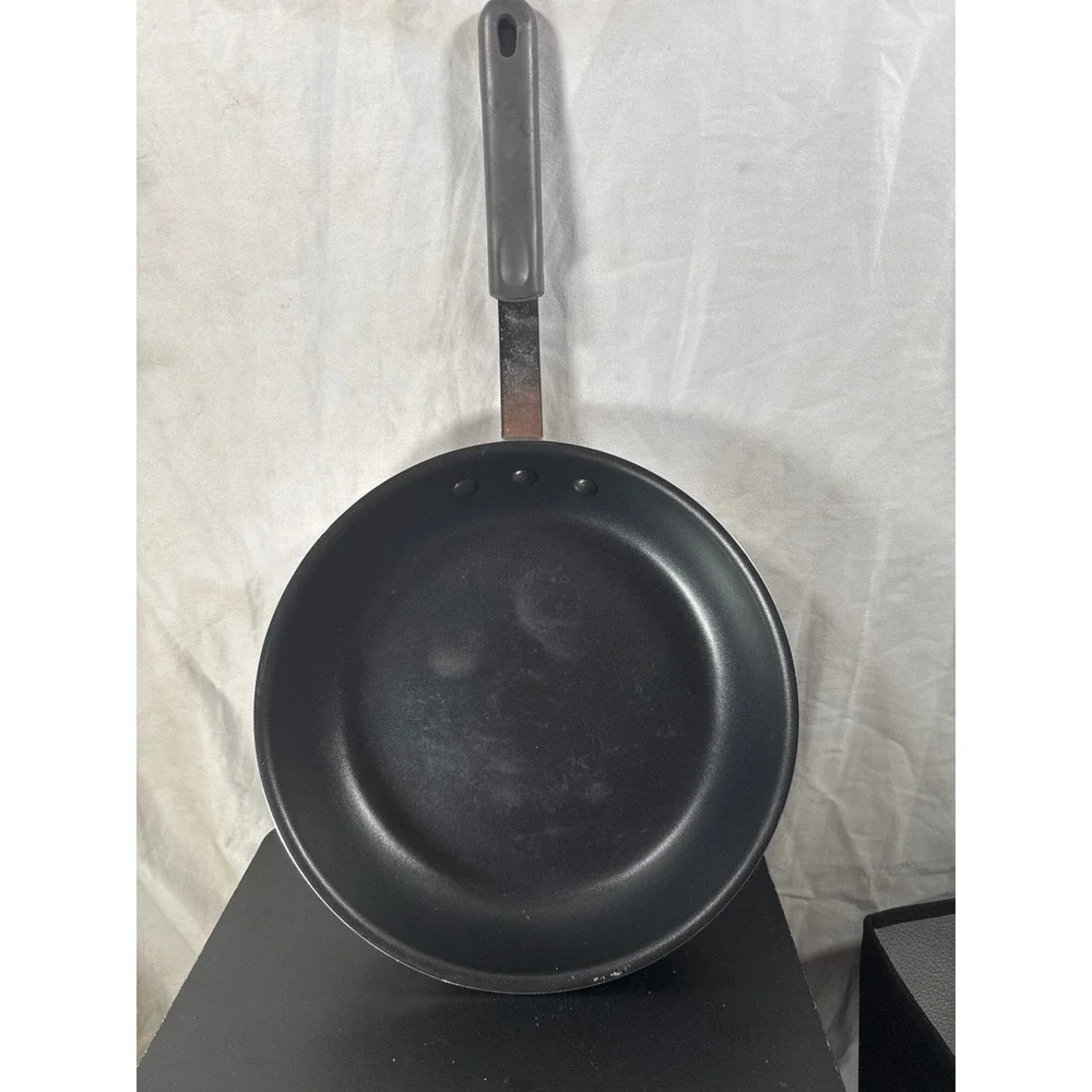 Crestware FRY-12SH 12.5 Inch Non-Stick Frying Pan Aluminum Skillet Gray Handle